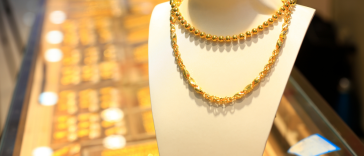 Jewelry Investment Guide: Factors to Consider Before Buying