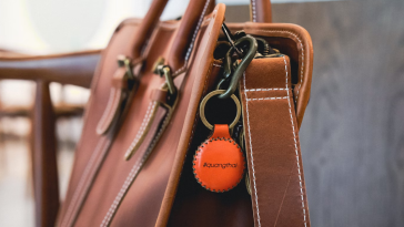 Why a Luggage Tracker is Essential for Stress-Free Travel